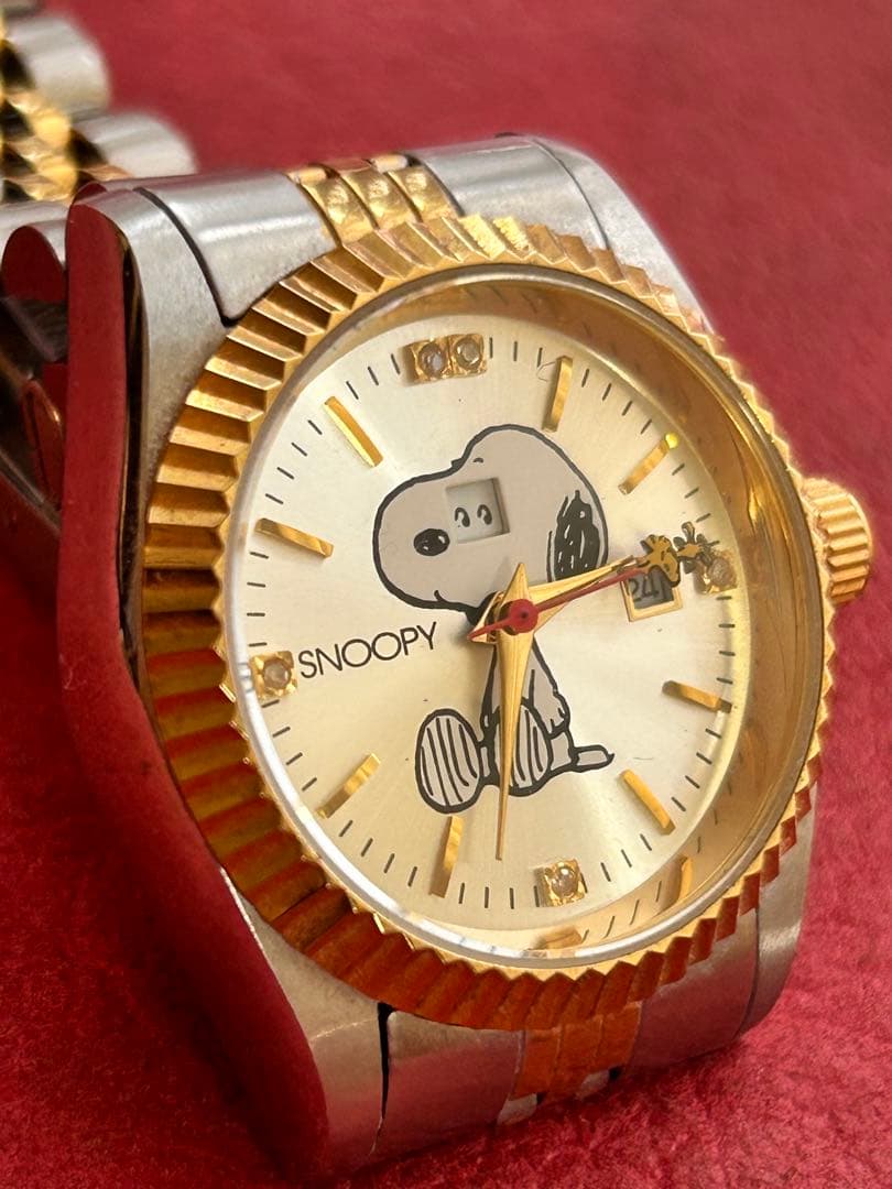 SNOOPY スヌーピー 腕時計 クォーツ限定品チャーミングアイ