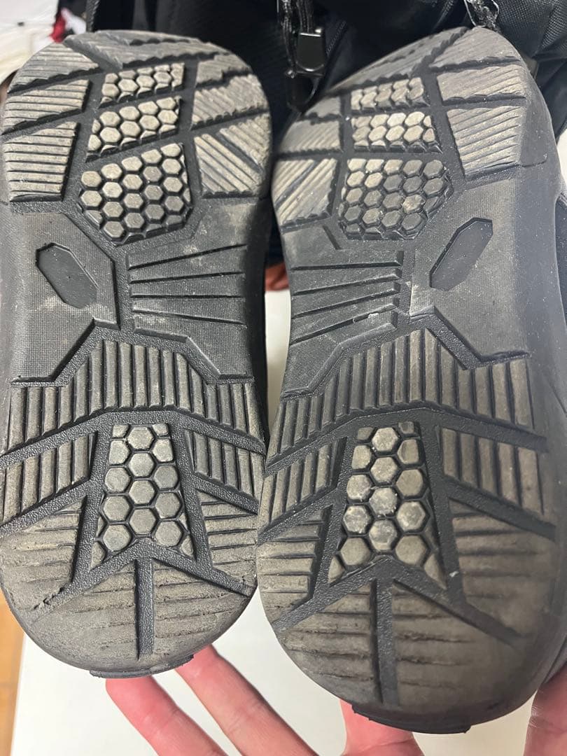 スノボーブーツ　27センチ