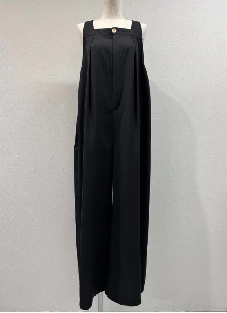 美品 CYAN TOKYO バストタックワイドサロペット ブラック 36サイズ