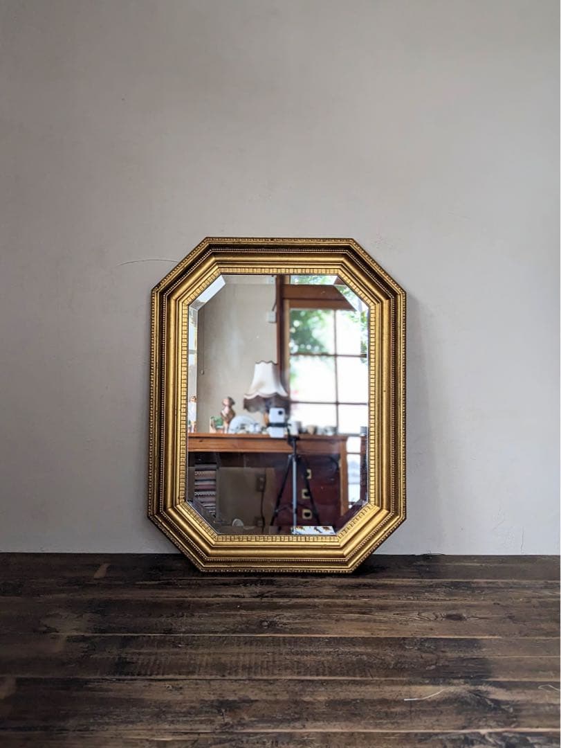 【 うさぎ 】クラシックなゴールドのミラー