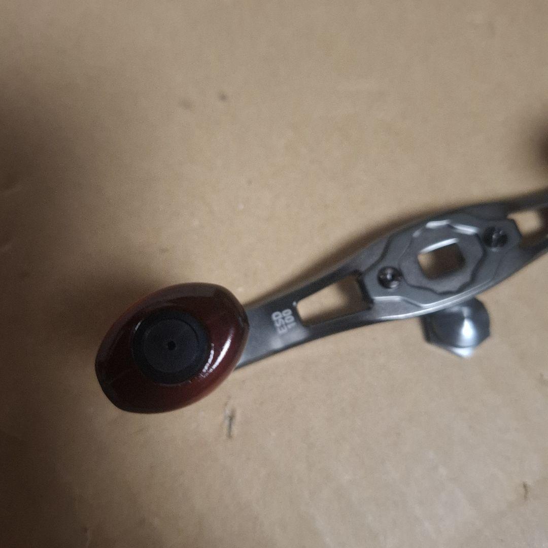 ダイワ　SLPワークス　ESD100 ハンドル　限定ノブ付き　超美品