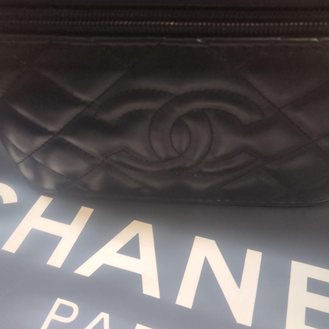 CHANEL ブラック キルティングポーチ非売品限定