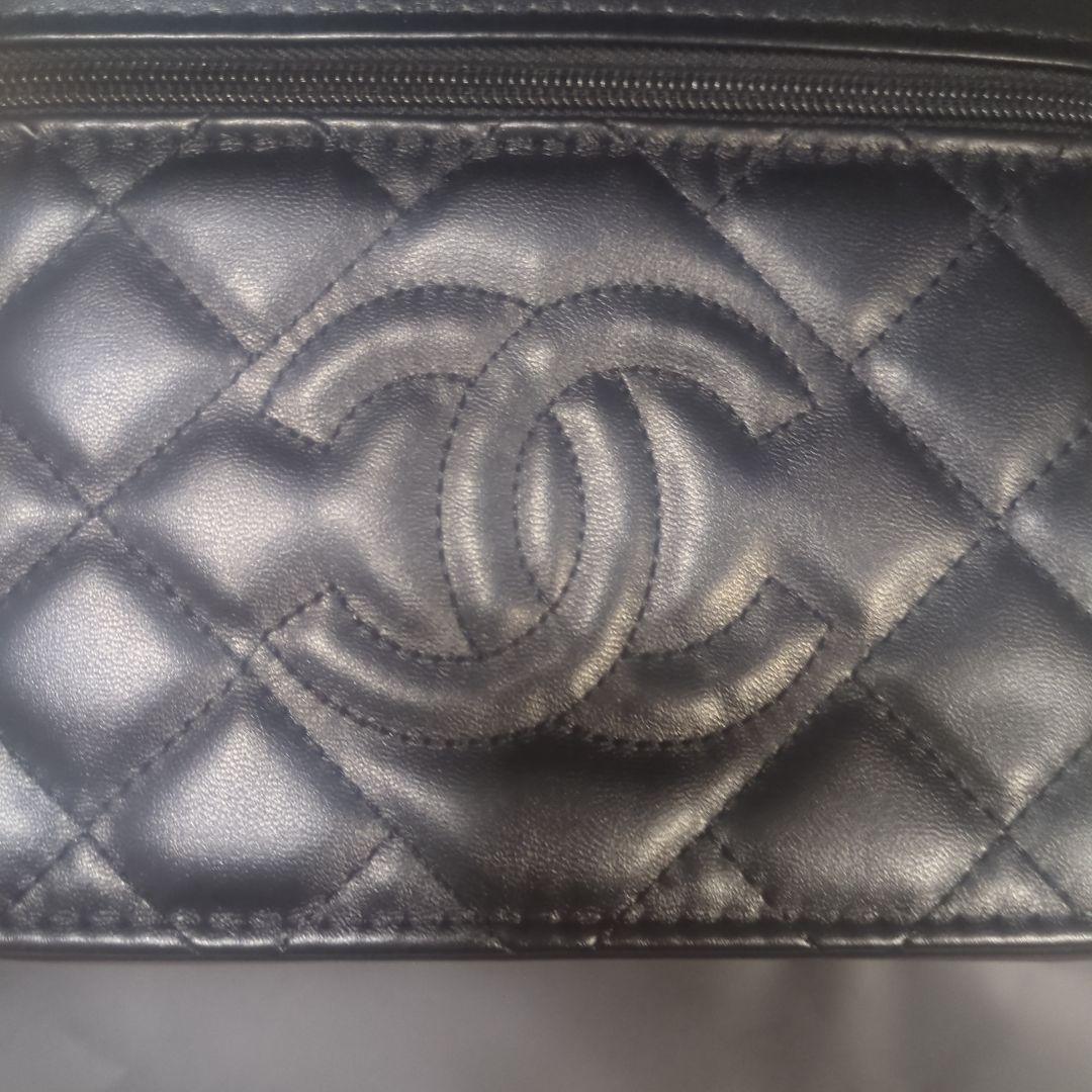 CHANEL ブラック キルティングポーチ非売品限定