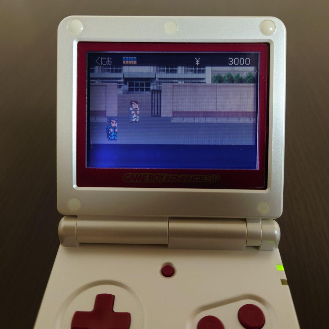 ③ 任天堂 ゲームボーイアドバンスSP ファミコンカラー本体 ＋ ソフト13本