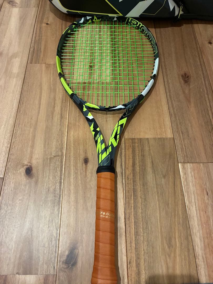 バボラ ピュアアエロ ラケット＆バッグG2 フェアウェイ レザーグリップ