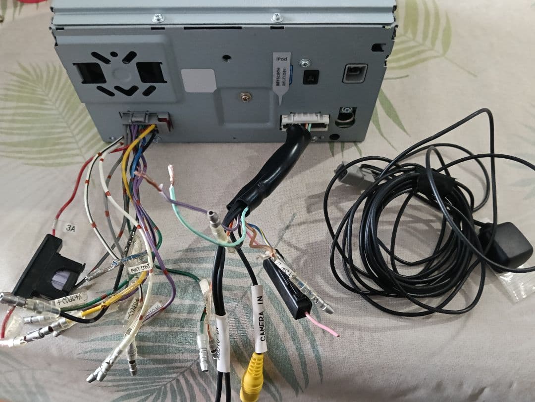 Suzuki カーナビ 本体 CN-E202ZA