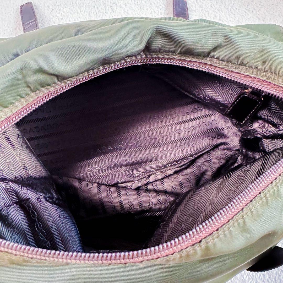 美品 PRADA プラダ ショルダーバッグ メッセンジャーバッグ 三角プレート