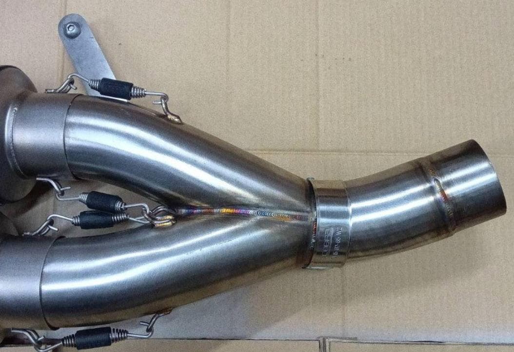 Ducati Monster 821 前期型 Cobra Sports マフラー