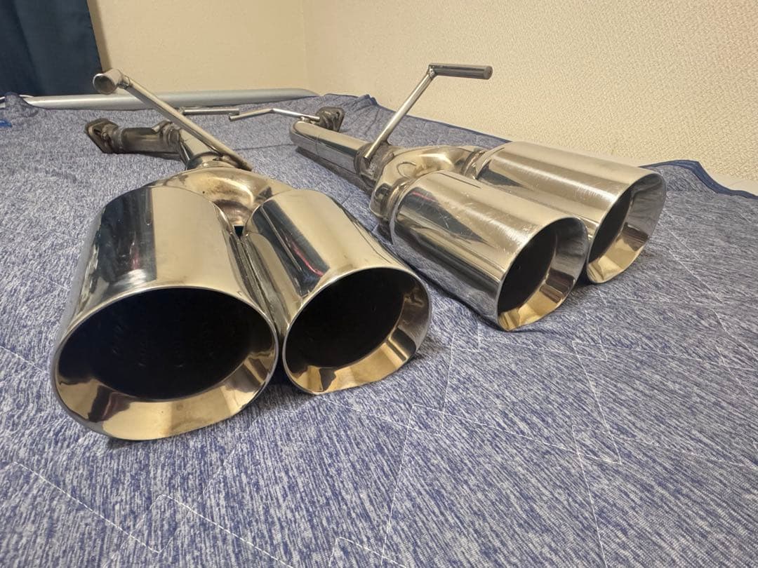 フーガY51 スリーキャッツ ４本出し直管マフラー