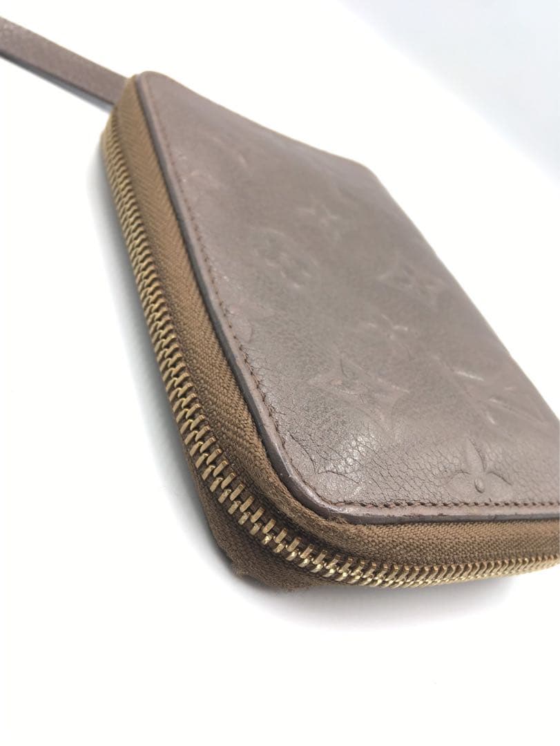 ルイヴィトン　アンプラント　財布