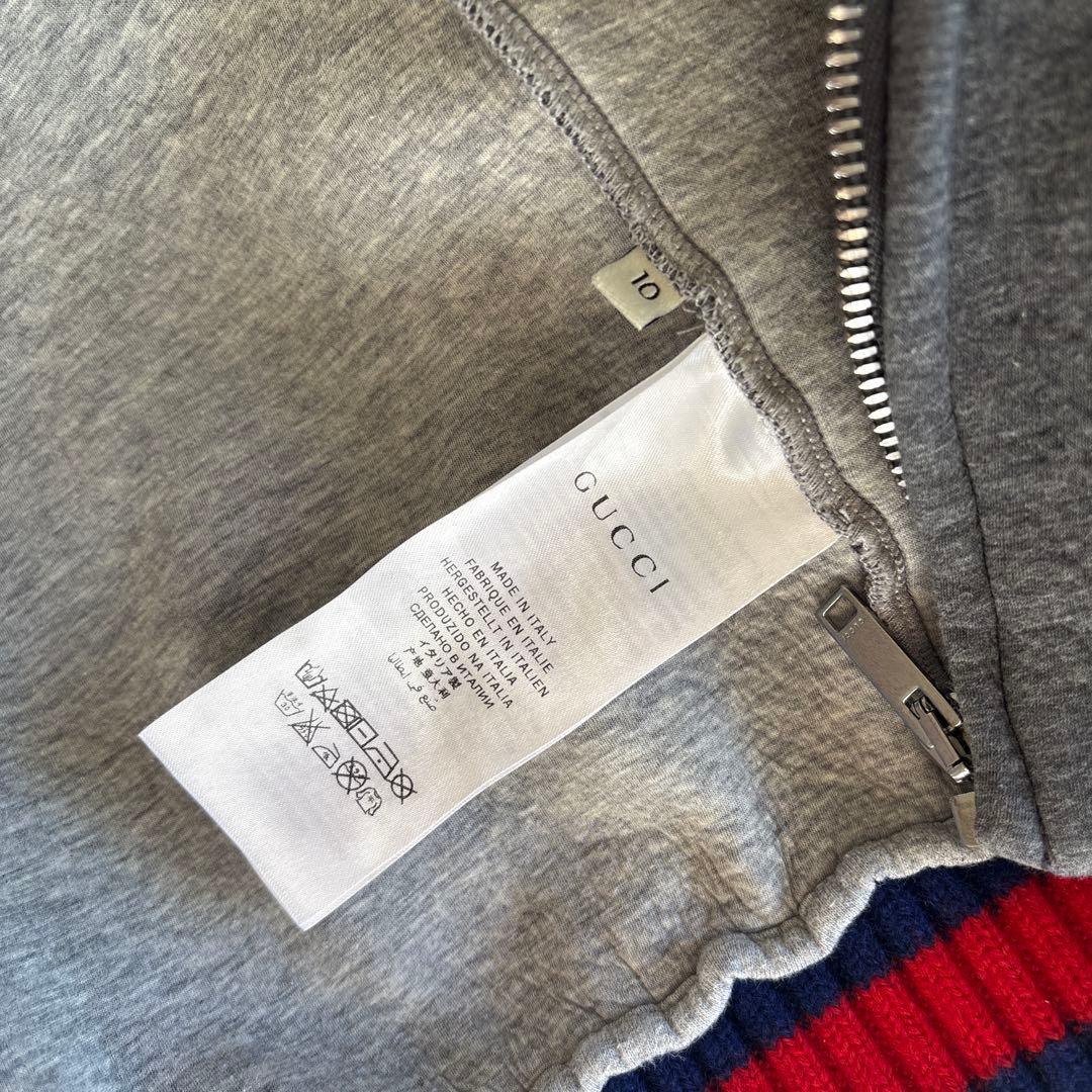 GUCCI 140 アウター　厚手のパーカー