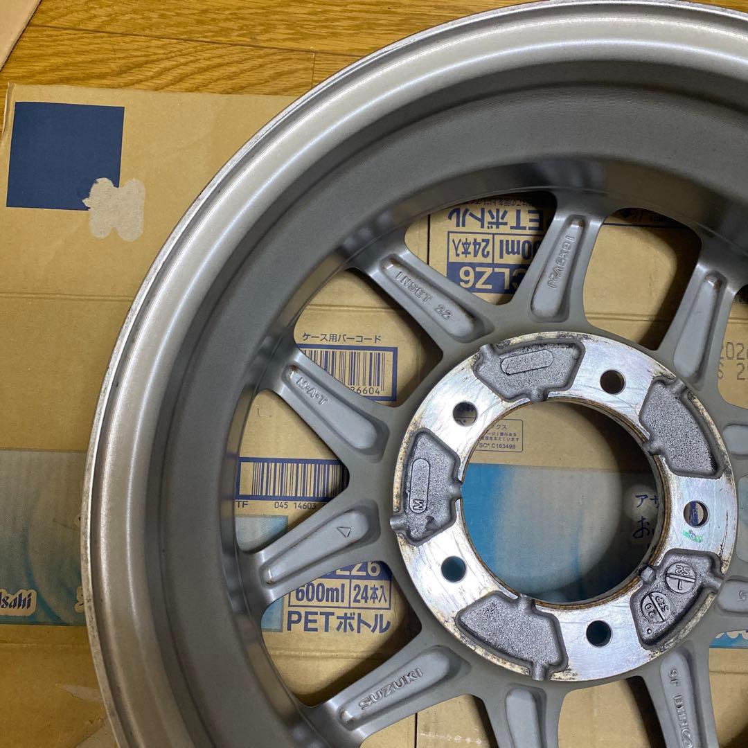 純正アルミホイール　１６インチ　 ４年間使用　１本　③