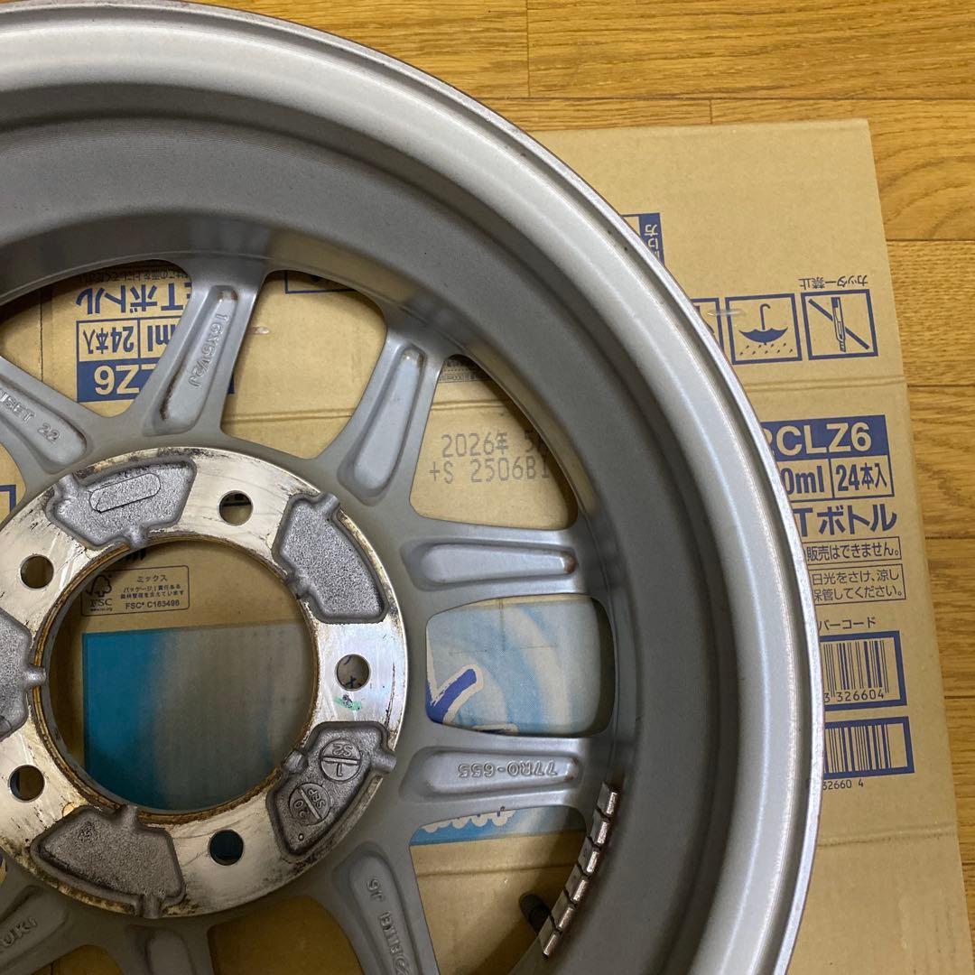 純正アルミホイール　１６インチ　 ４年間使用　１本　③