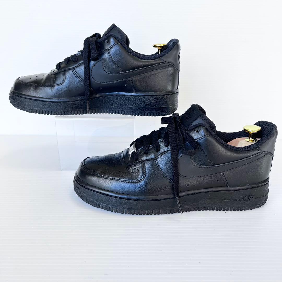 美品✨ NIKE ナイキ エアフォース1 '07 トリプルブラック 24.5