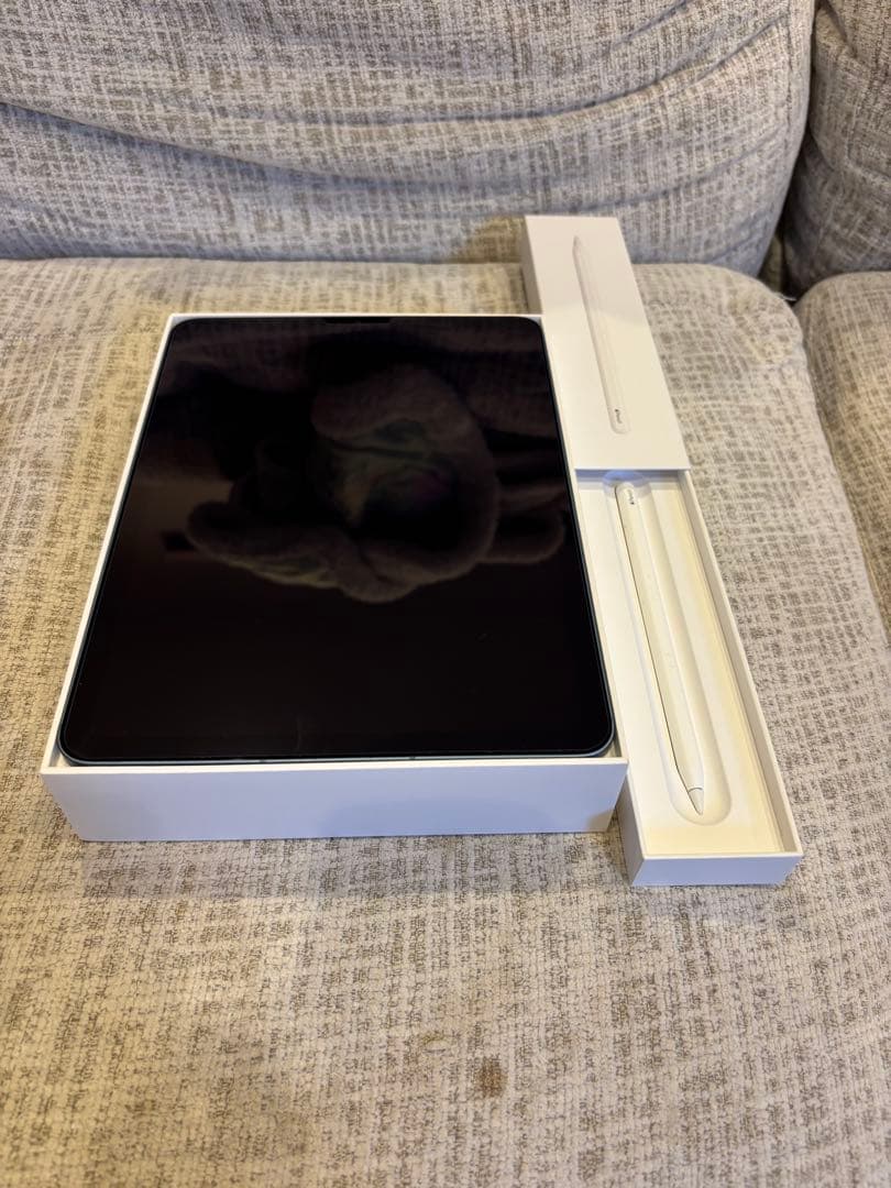 破格の値段！Apple iPad Air 本体　ペン付き箱有り！