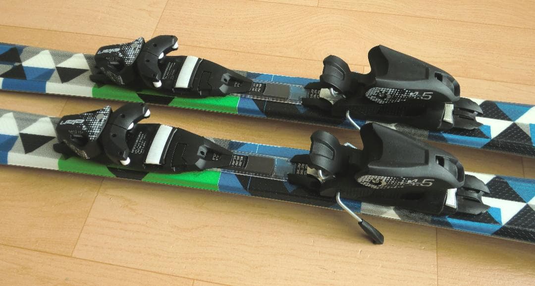 ■■11月限定■送料無料■ELAN■子供用スキー4点セット■130/23.5■■