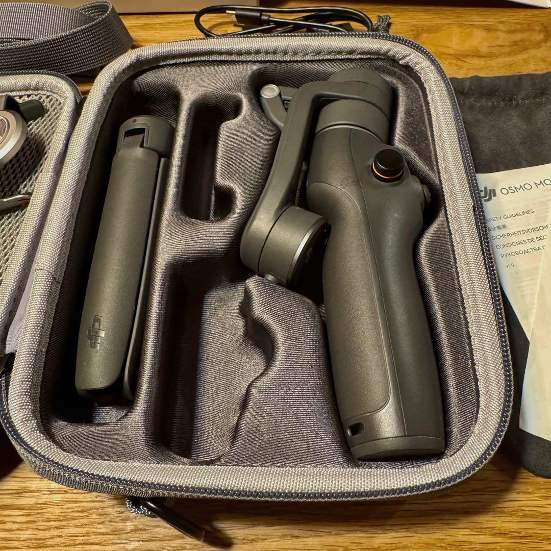 DJI OSMO MOBILE 6 （クイックリリースプレート、ケース付き）