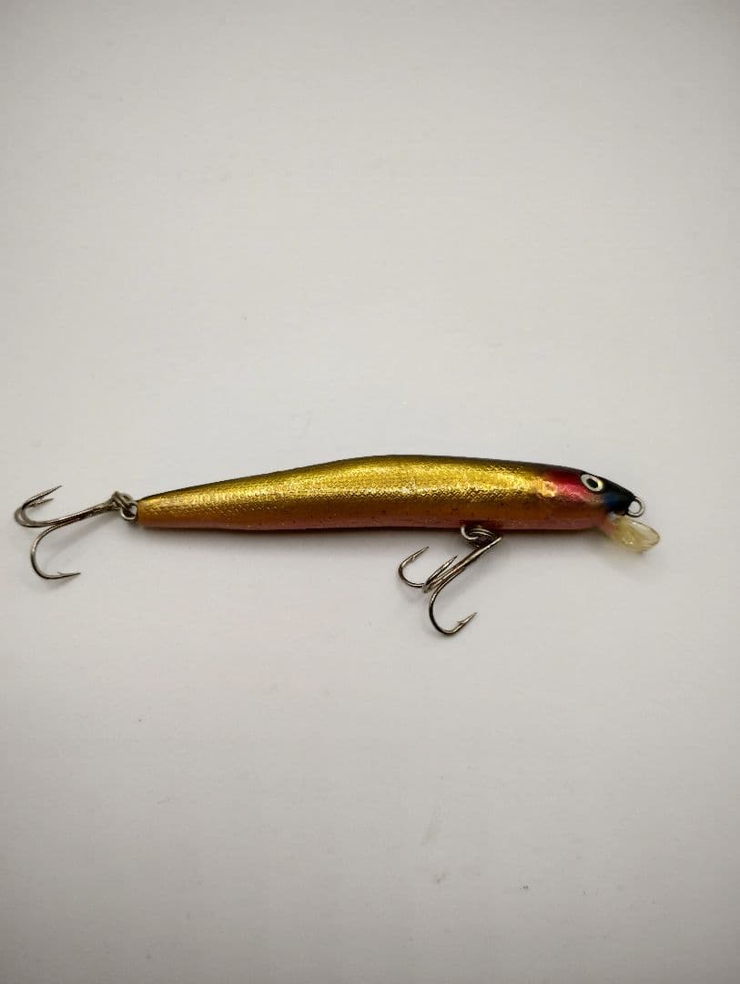 中古　メガバス　グレートハンティングミノー　90÷5