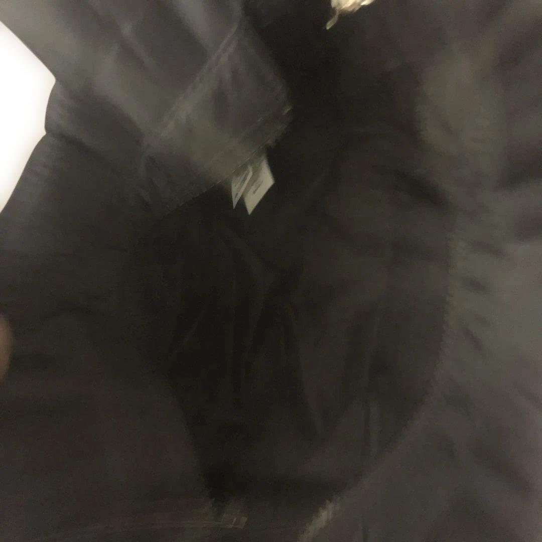 即決セール！ルルレモン　Lululemon 黒 ナイロンショルダーバッグ