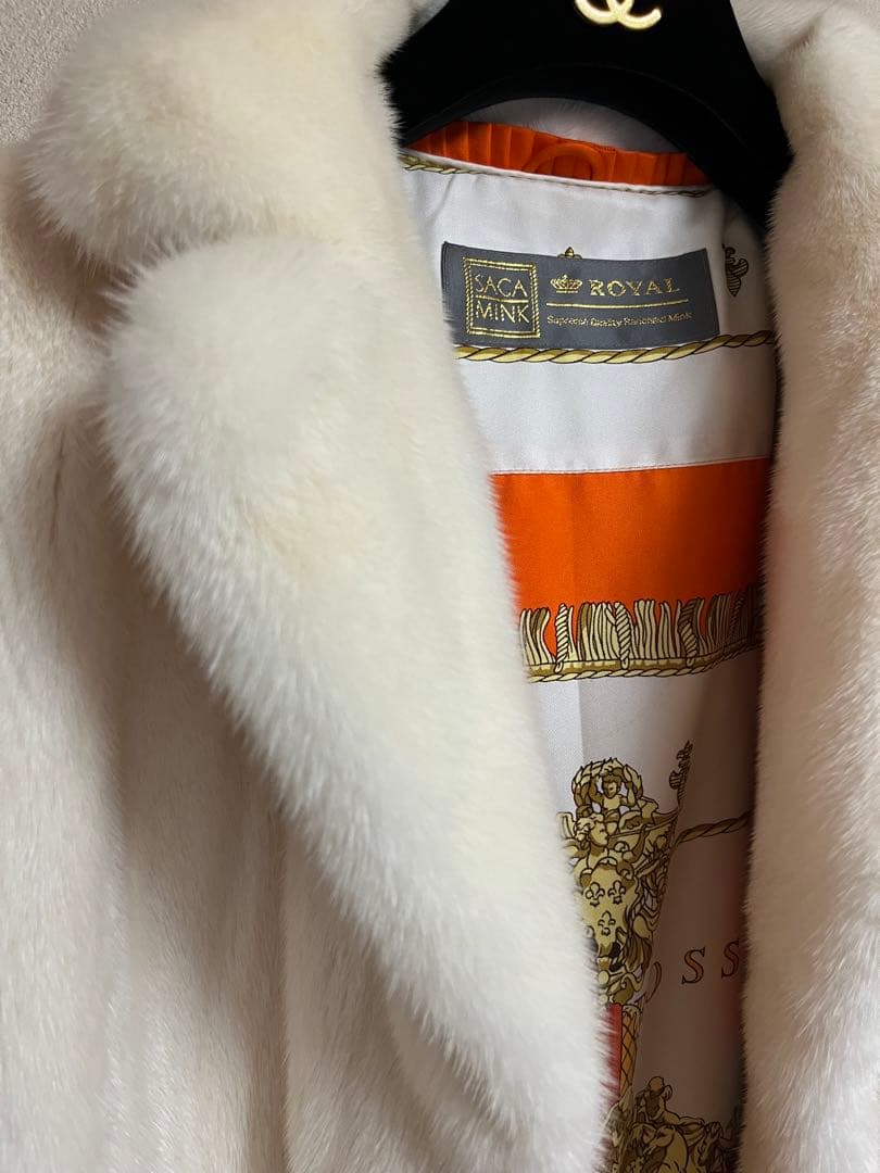 SAGA MINK×HERMES エルメススカーフ ミンクロングコート 白 毛皮