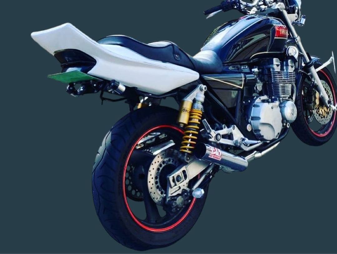 ◆◇XJR400R　98〜07年式　羽タイプ　テールカウル　FRP製　高強度◇◆