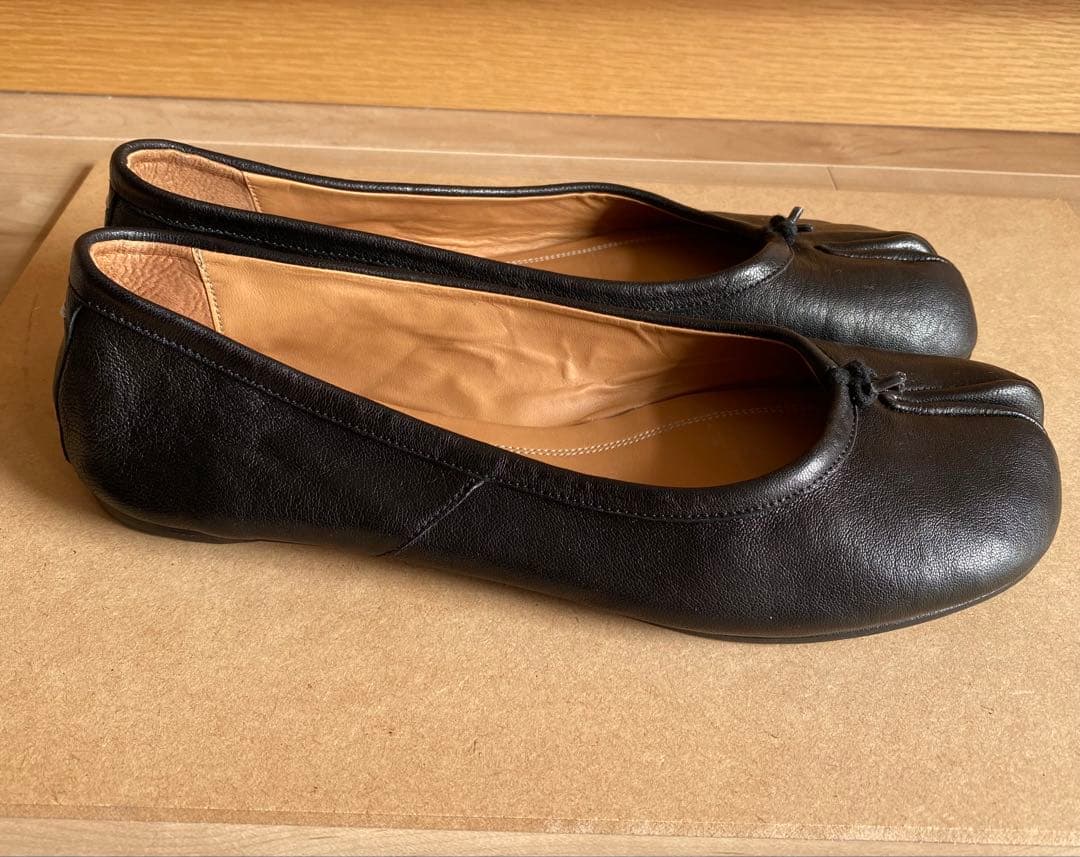 マルジェラ　タビ　バレエシューズ　サイズ38.5 黒