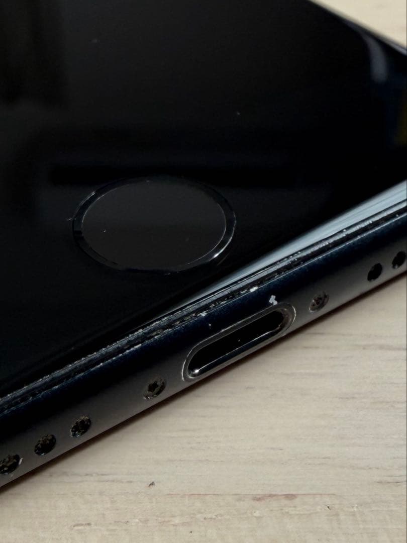 iPhone SE3 128GB ブラック 美品 箱付