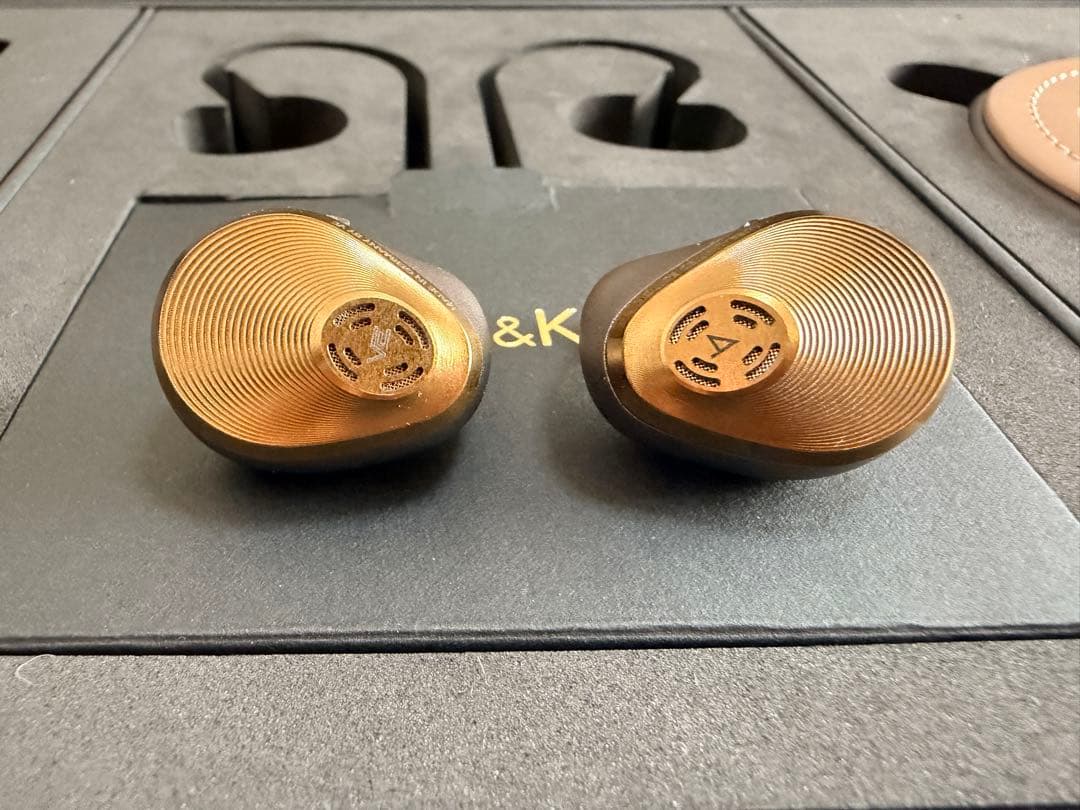 【最終価格】2/15取下 美品Astell&Kern × VE AURA