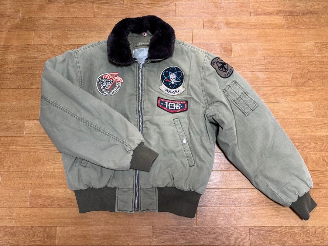 雰囲気抜群 フライトジャケット サイズLA 中綿　vintage