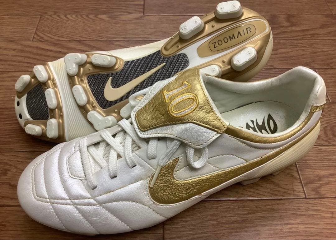 ナイキ ティエンポ レジェンド ロナウジーニョ 2006年モデル 27cm 新品