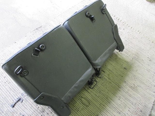 ジムニー　JA22　 純正　リアシート　左右　前期　　A79