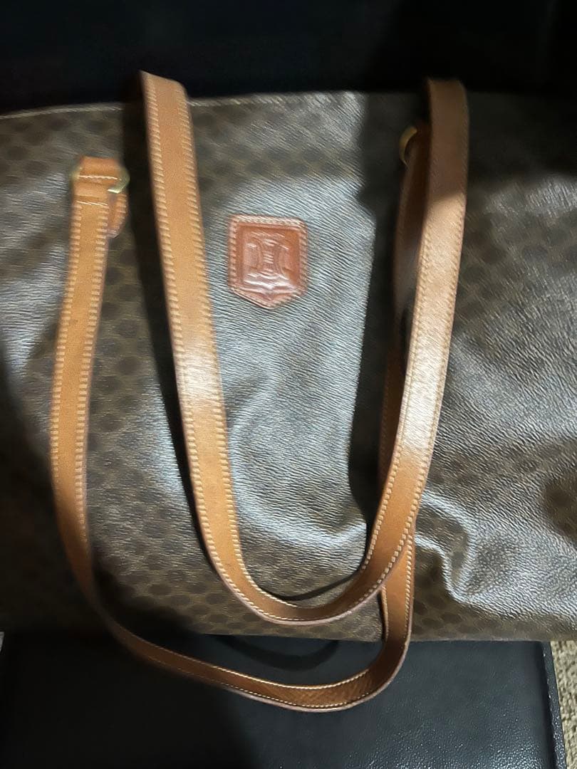 マ*ー様 【CELINE レザー】セリーヌゴールド金具ブラウン　トートバッグ　ラ