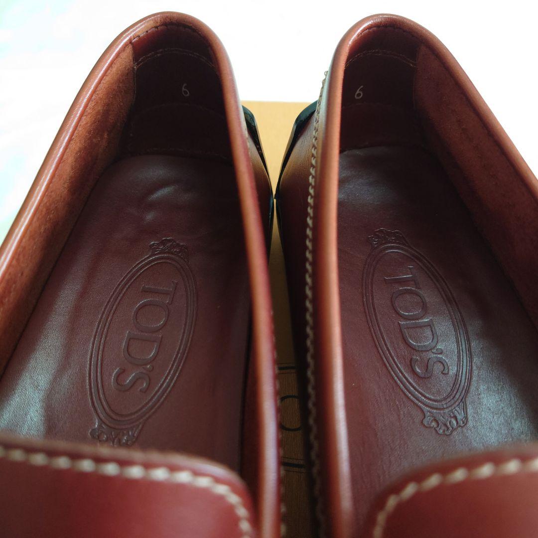 美品　TOD'S 　トッズ　ゴンミーニ　ドライビングシューズ　ブラウン サイズ6