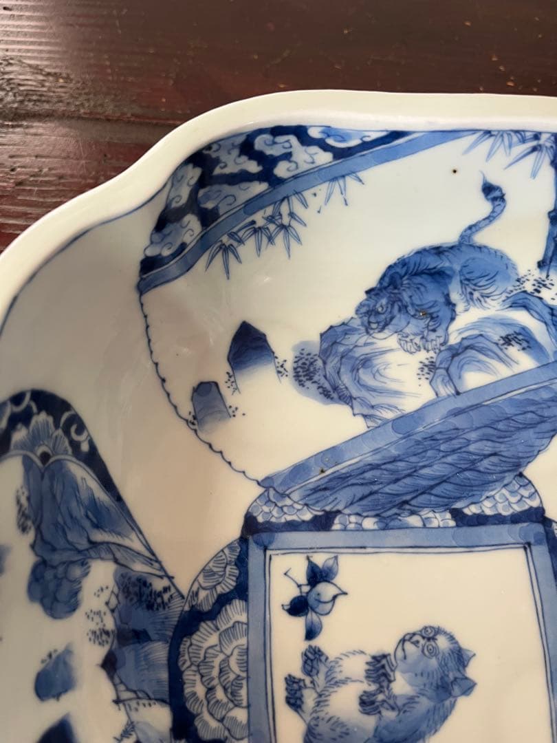 珍図　江戸後期幕末　古伊万里　染付　猿　虎　木瓜形鉢　鶴　山水村　干支