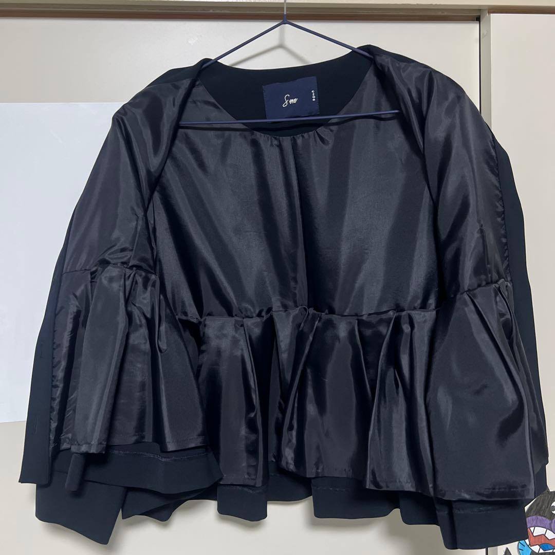 新品 タグ付　SONO ソーノ　ノーカラー　フレア　ジャケット