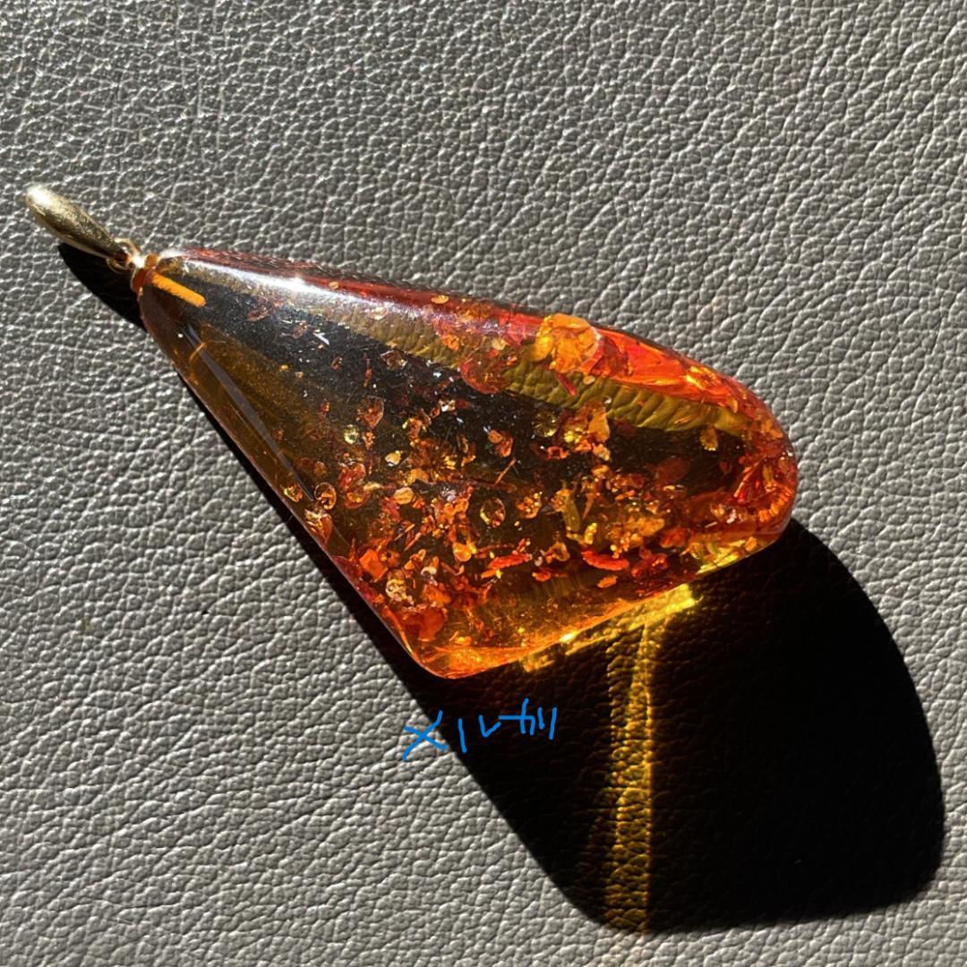 【K18 YG】大粒　琥珀　アンバー　チャーム　K10など