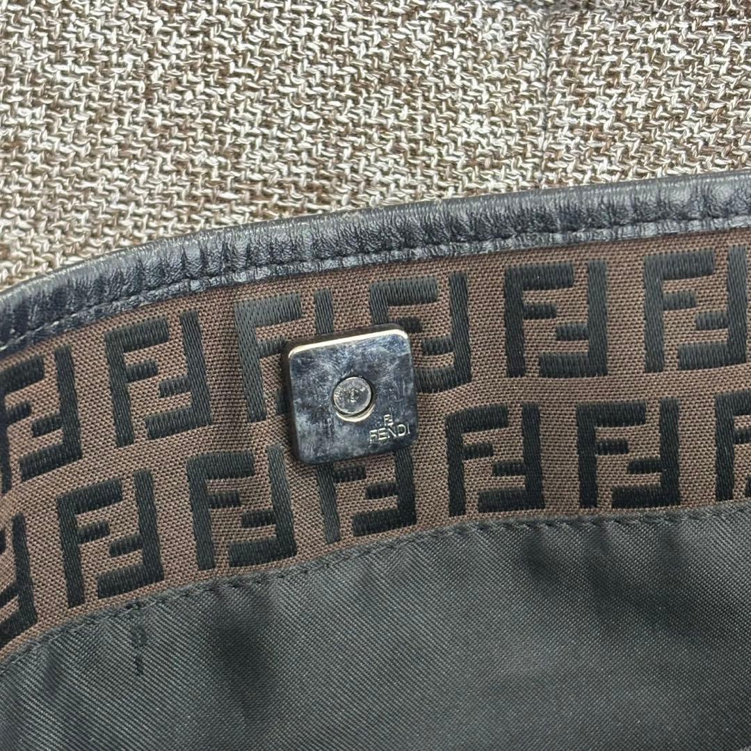FENDI フェンディ ズッキーノ トートバッグ ブラウン E3