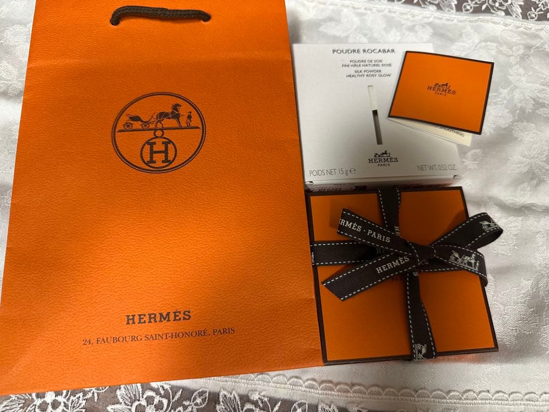 希少❗【新品】HERMES フェイスパウダー プードル ロカバール リミテッド