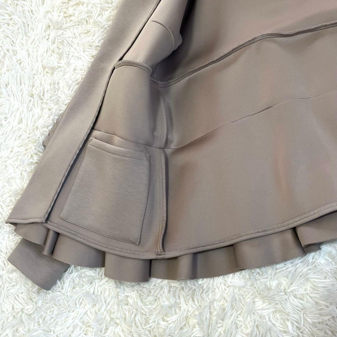 美品　TSURU By MARIKO OIKAWA フリルジャケット　ベージュ