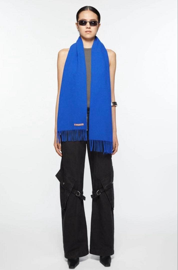 Acne Studios ブルー マフラー