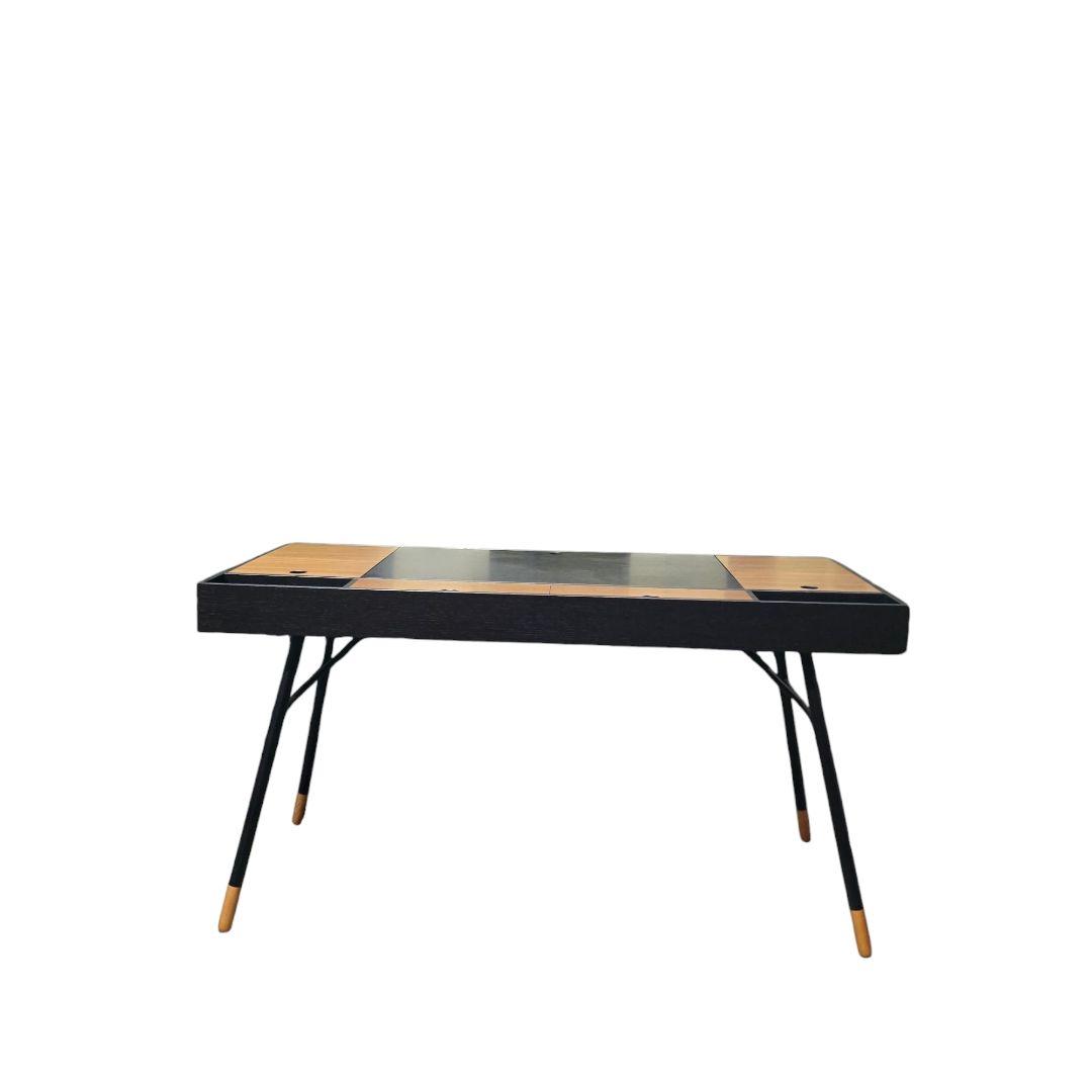 BoConceptクパチーノCupertino パソコンデスク 机 1400幅