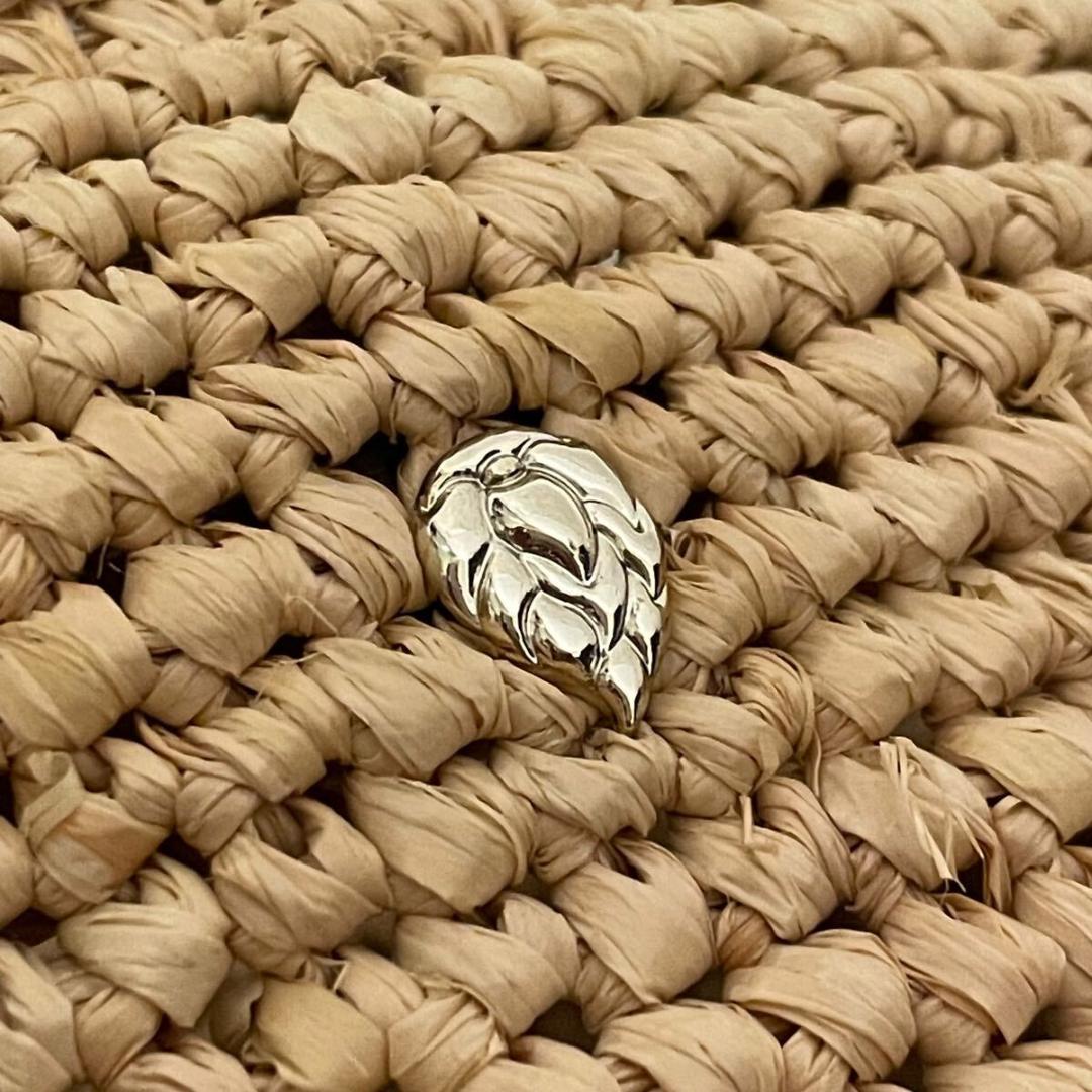 ヘレンカミンスキー カゴトートバッグ 舟形 ラフィア レザーハンドル チャーム