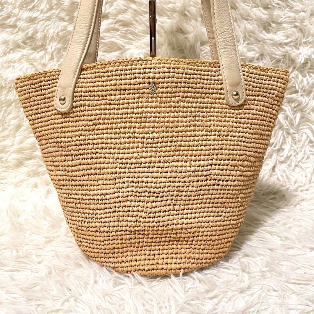 ヘレンカミンスキー カゴトートバッグ 舟形 ラフィア レザーハンドル チャーム