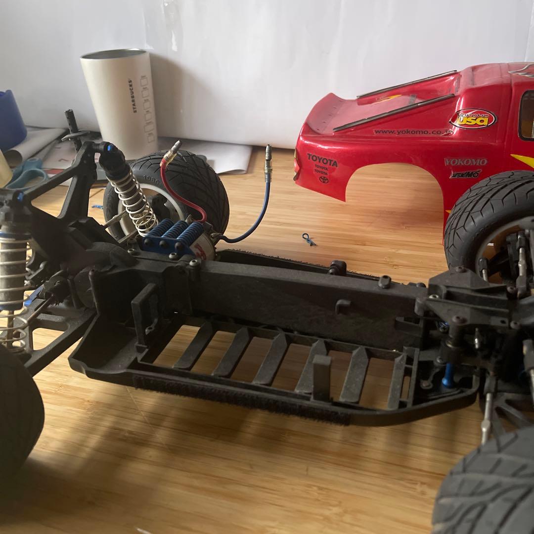 Yokomo MR-4 MT モンスタートラック