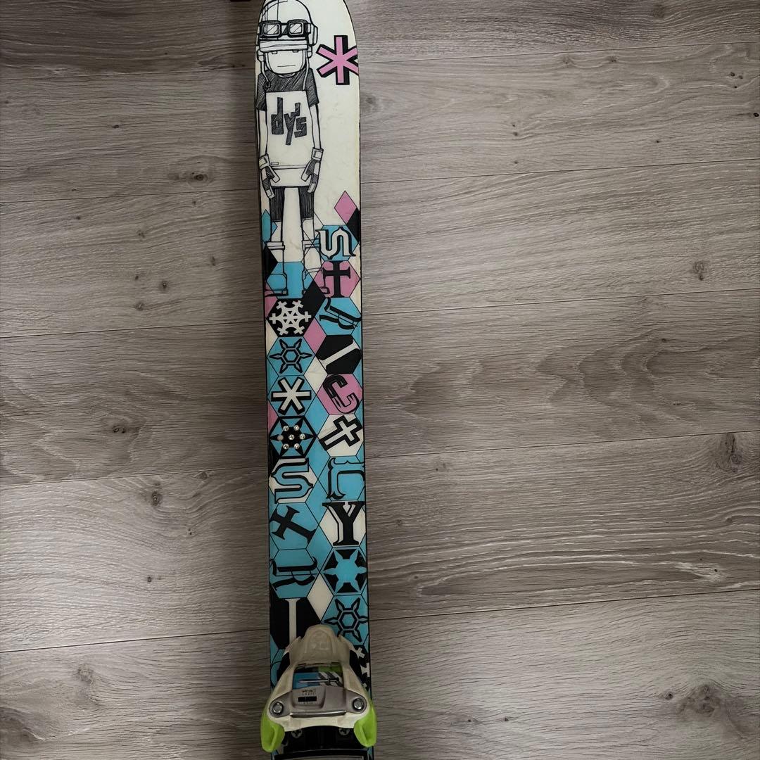 ストリクトリー　AROA dys 161cm STRICTLY