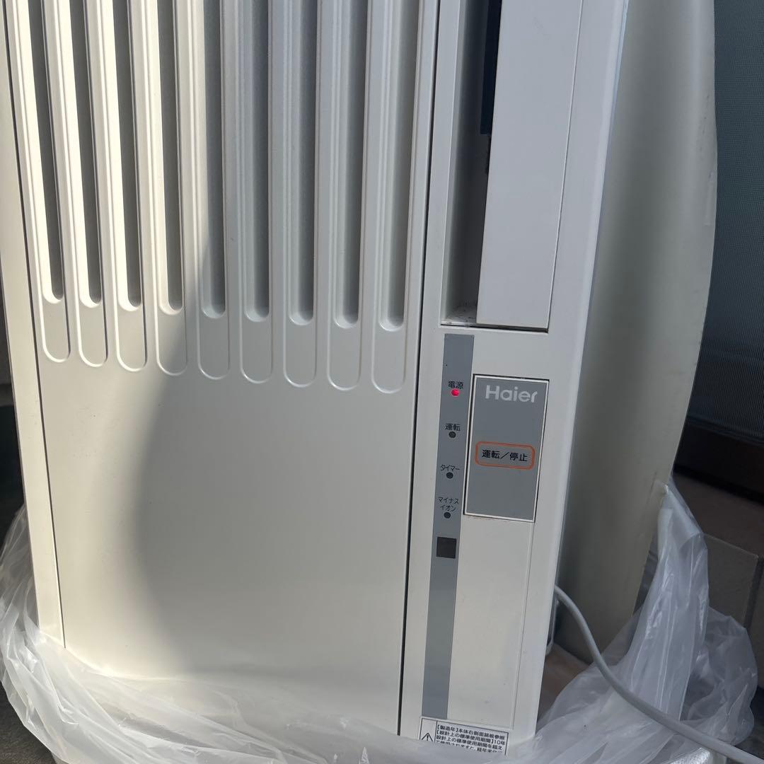 ルームエアコン haier JA-16P 窓用エアコン　2016年式