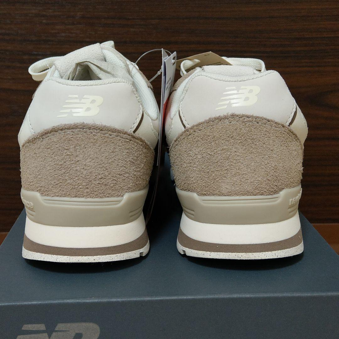 未使用 ニューバランス スニーカー WL996CJ2 ベージュ 23.5cm