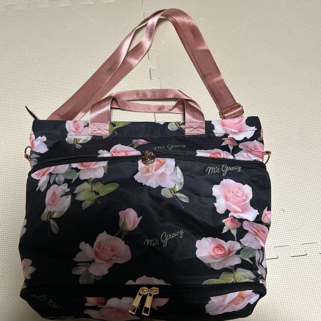Ms Gracy 花柄キャリーケース