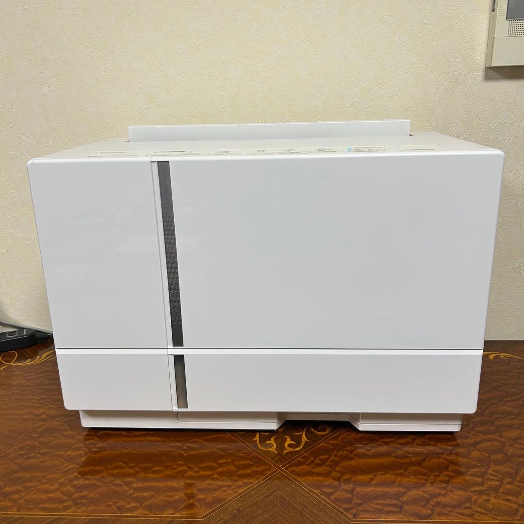 パナソニック 衣類乾燥除湿機 F-YHVX90-W ハイブリッド式 2022年製