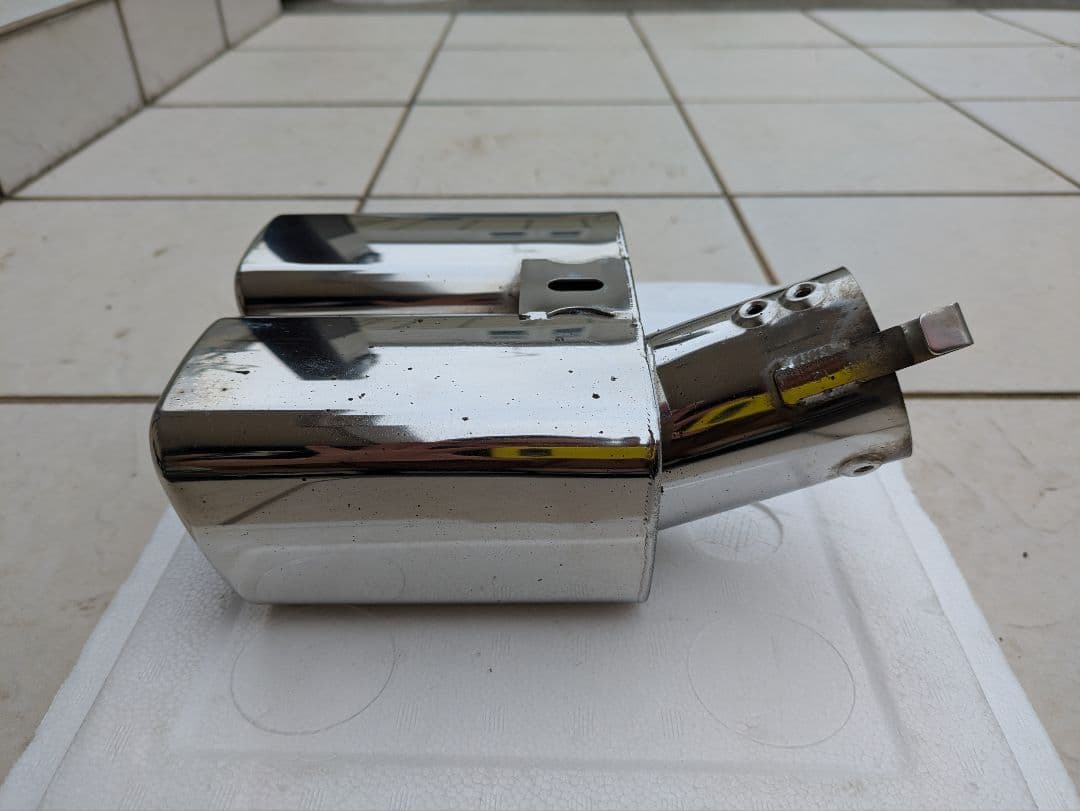 モデリスタ　マフラーカッター　アルファード30 ヴェルファイア30